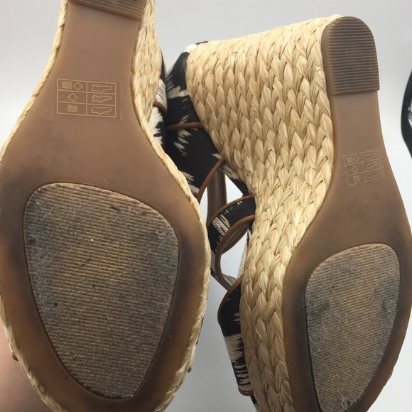 🍁JustFab LosFeliz Wedge Platform Sandals - Picture 7 of 7